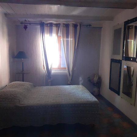 Maison d'Hôtes La Douloire Pernes-les-Fontaines Extérieur photo